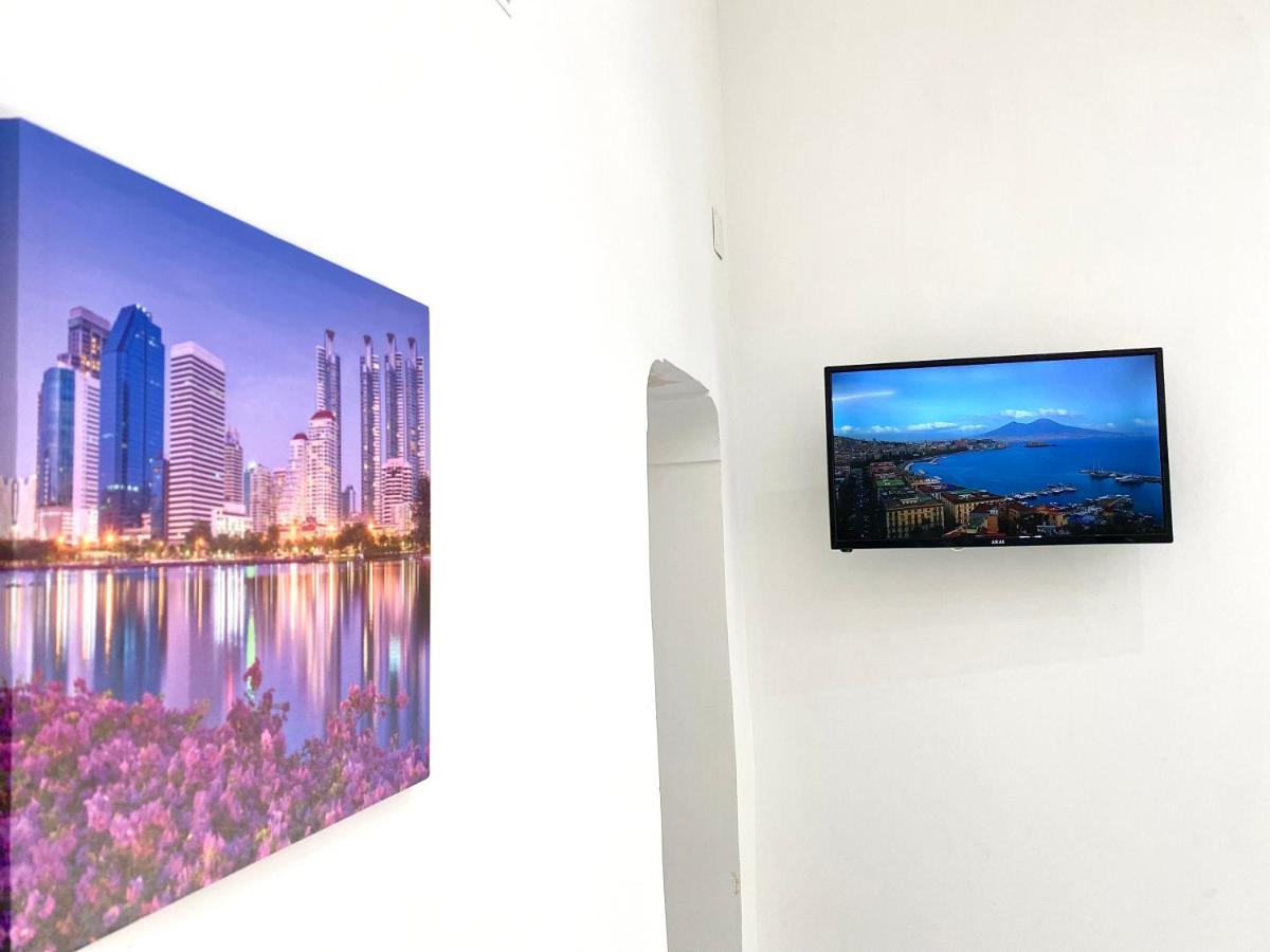 House M&C Apartment เนเปิลส์ ภายนอก รูปภาพ